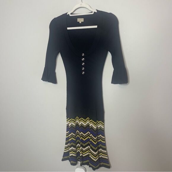 Karen Miller Black Knit dress - Picture 4 of 11